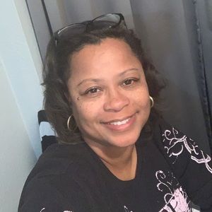 Meet your Posher, Tonia